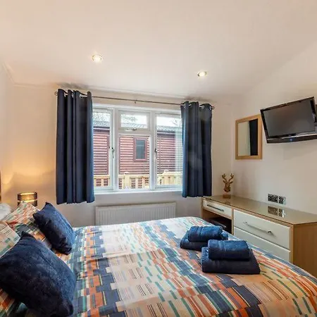 Retreat - White Cross Bay 木屋 *